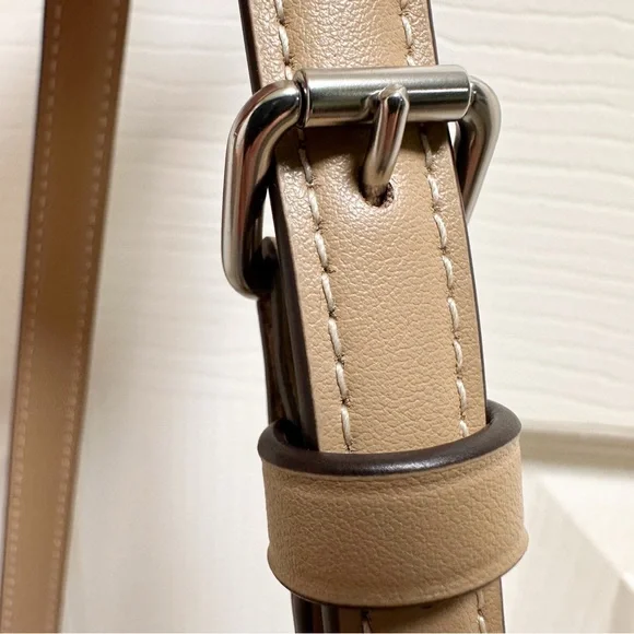 Coach Mollie 25 Special Edition Lemon Print Coated Canvas Leather Tote NWOT - Picture 9 of 13